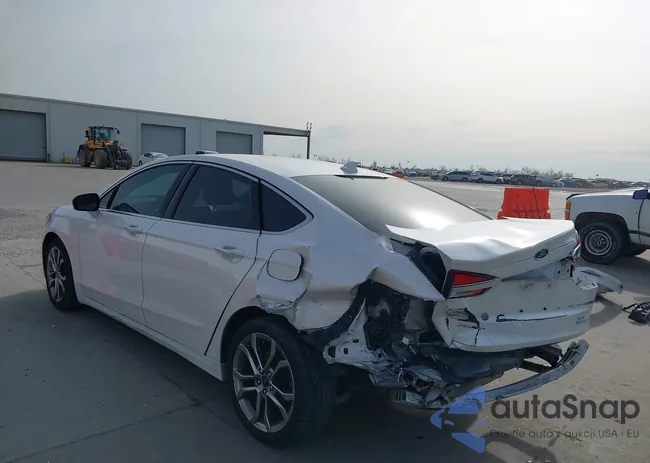 3FA6P0CD2KR147935: 44447653