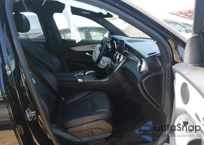 W1N0G8DB3NV326027: 44447685