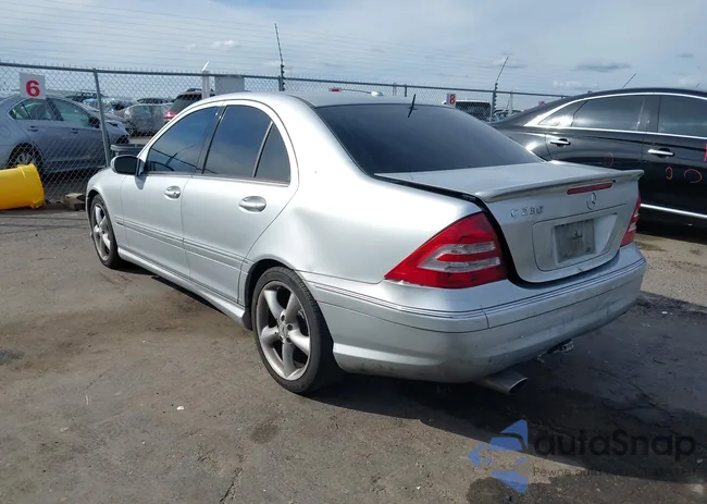 WDBRF52H56F833304: 44448802