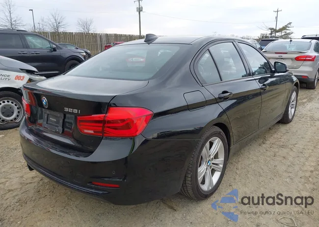 WBA8E3G59GNU01614: 44448849