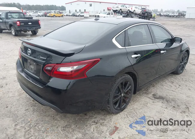 1N4AL3AP4JC224757: 44448869