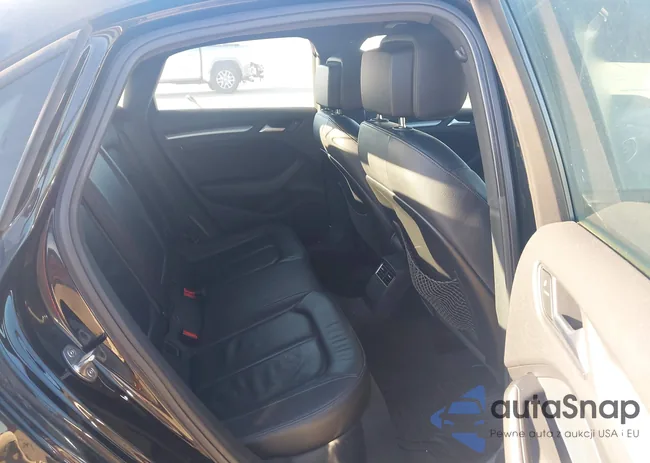 WAUBFGFF7F1105646: 44448929