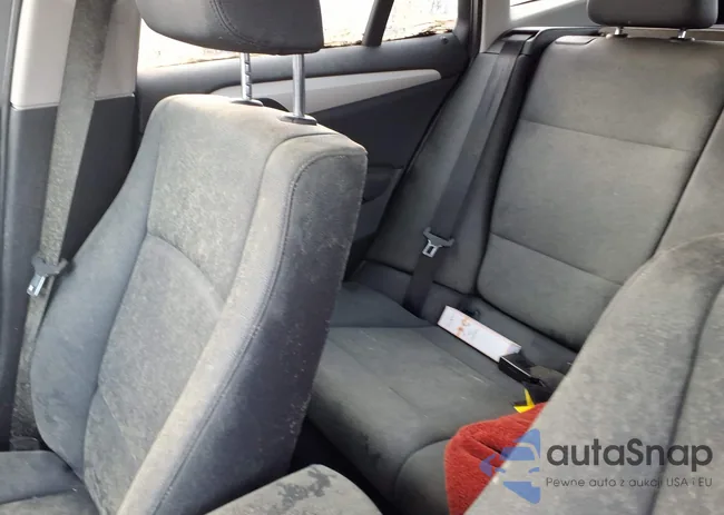 WBAVL1C51FVY25628: 44448944