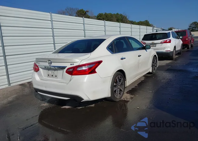 1N4AL3AP1GC184422: 44449082