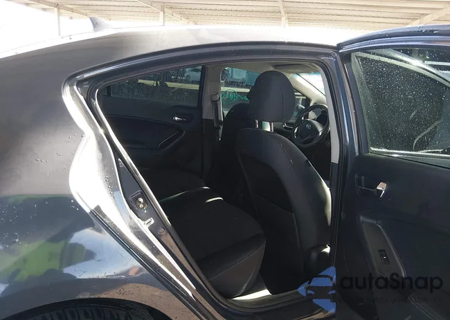 KNAFX4A6XE5206854: 44449094