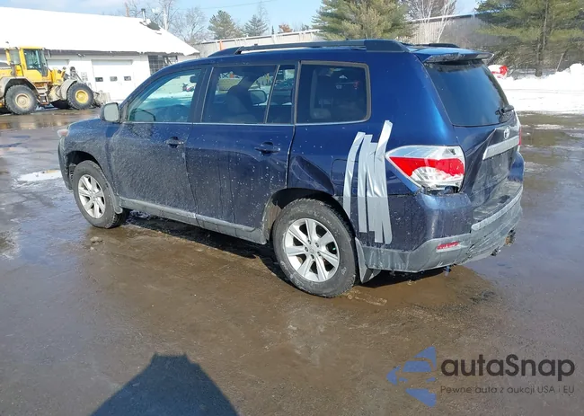 5TDBK3EHXDS256040: 44449102