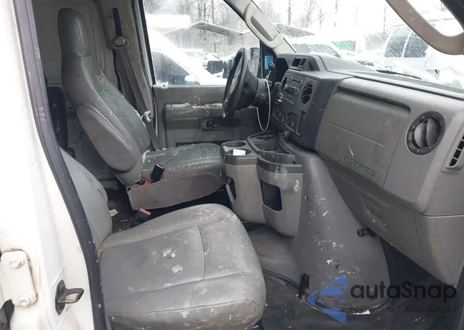 1FTNE1EW0CDB27547: 44449107