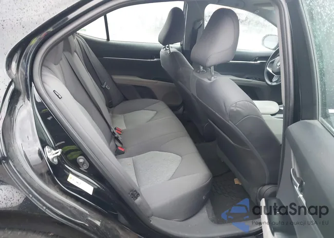 4T1B11HKXJU646587: 44449321