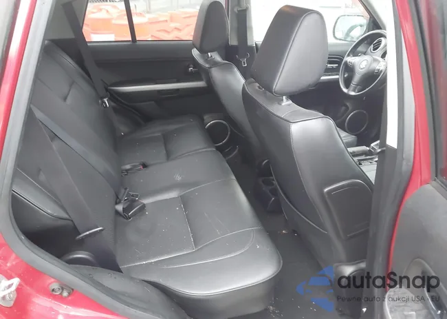 JS3TD0D72B4101014: 44449325