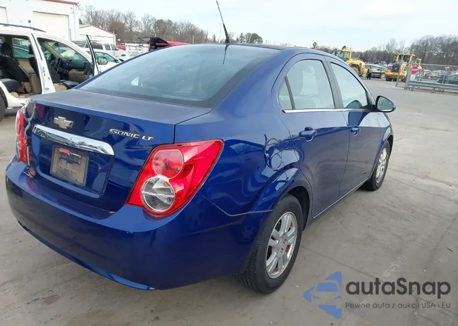 1G1JC5SH8C4213747: 44448369