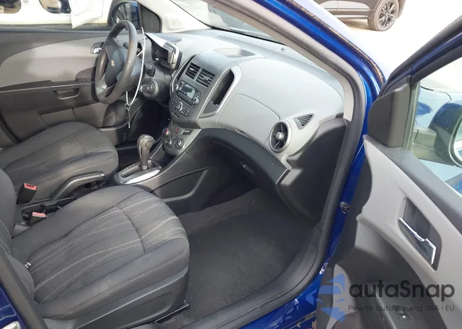 1G1JC5SH8C4213747: 44448369