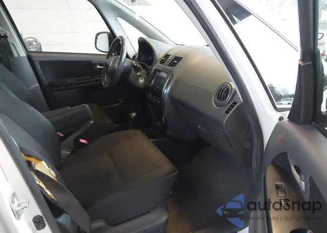 JS2YA5A33B6300028: 44448381