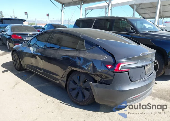 5YJ3E1EB7SF897322: 44448425