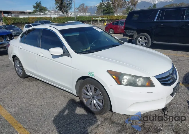 1HGCP2F85BA032149: 44448429