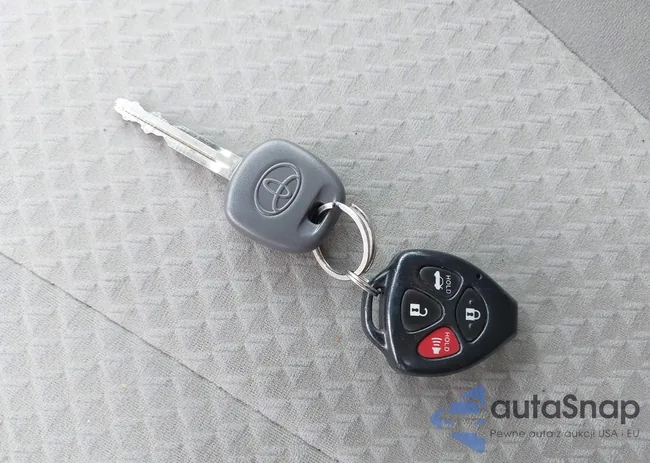 4T1BE46KX9U387619: 44448442