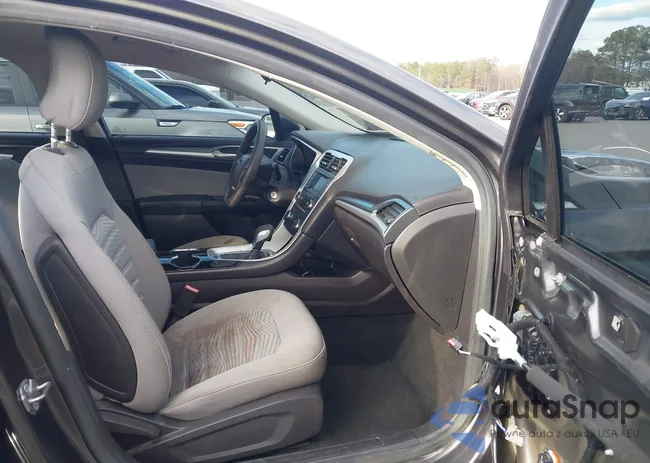 3FA6P0G70GR210767: 44448577