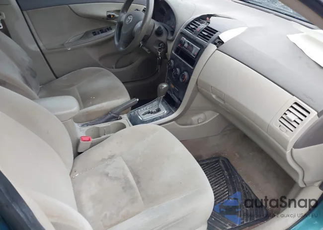 2T1BU4EE2AC379986: 44448680