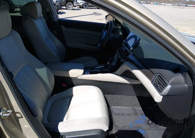 1HGCV1F45LA141936: 44449775