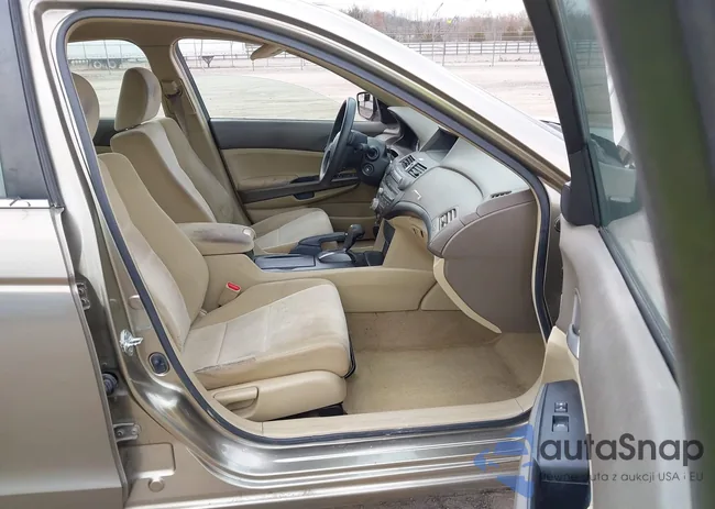 JHMCP26478C018938: 44449876