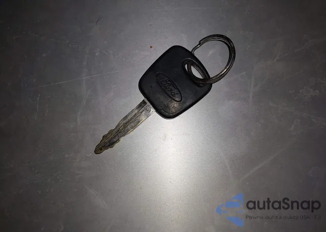 1FMYU041X2KD50457: 44449935