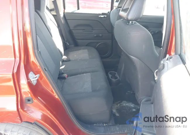 1J4FT28B19D220850: 44449955