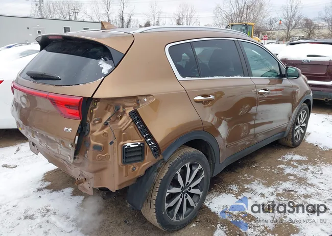 KNDPNCAC9H7071999: 44450104