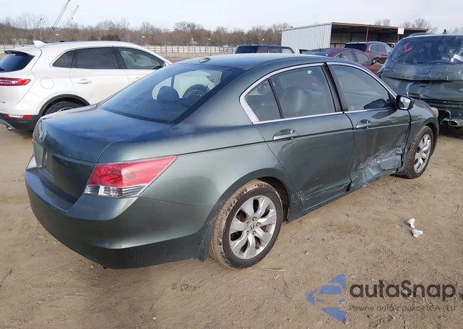 1HGCP268X9A037471: 44450111