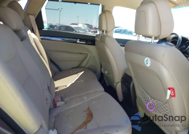 5XYKT3A67FG608279: 44450215