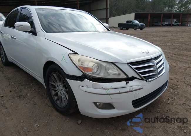 KMHGC4DEXBU138753: 44449339