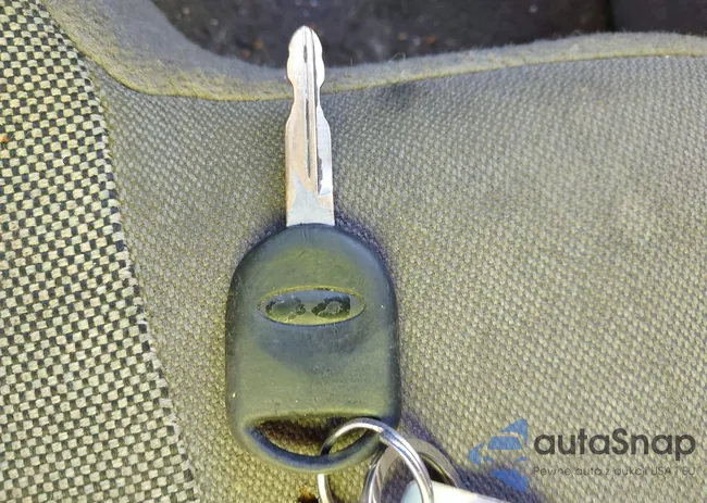 1FTYR14U51PA74129: 44449346