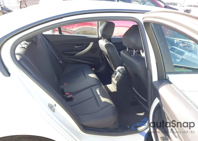 WBA8E5G59HNU41480: 44449419