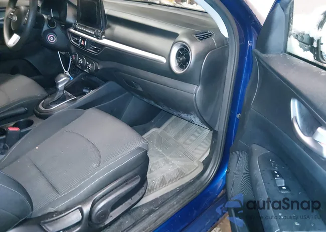 3KPF24AD3LE163329: 44449439