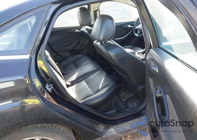 1FAHP3H23CL391353: 44449443