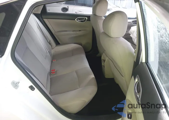 3N1AB7APXFY267652: 44449477