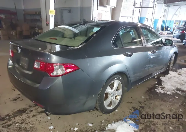 JH4CU26609C003452: 44449554