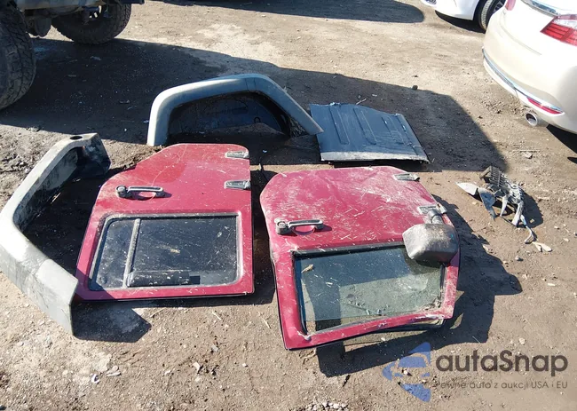 1C4BJWDG6DL587499: 44449566