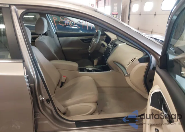 1N4AL3AP6EC295531: 44450839