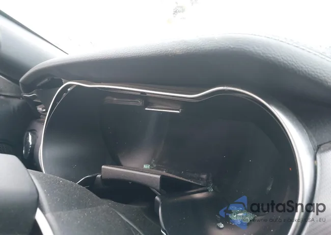 1FATP8UH2J5156381: 44451041