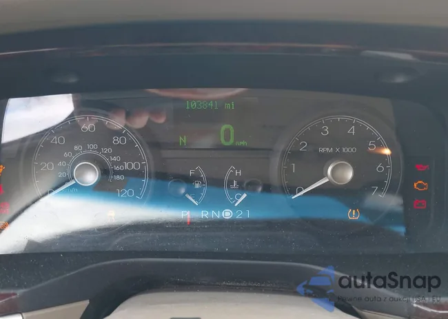 2LNBL8CV3AX750822: 44451049