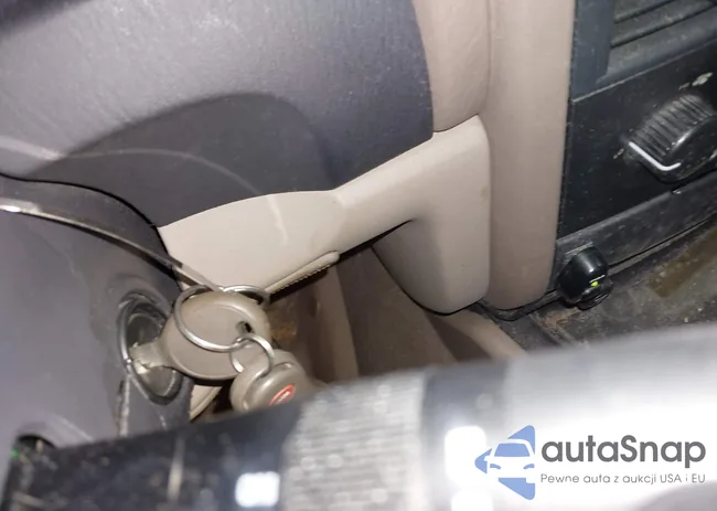 1J4GW48NX2C200853: 44451053