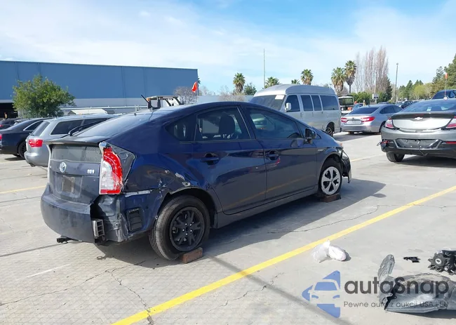 JTDKN3DUXF0411164: 44451101