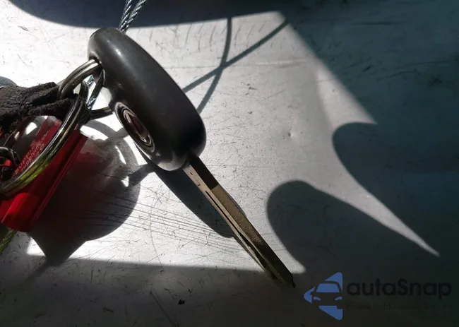 2T2GK31U29C063949: 44451111