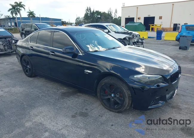 WBAXH5C54CDW04057: 44451128