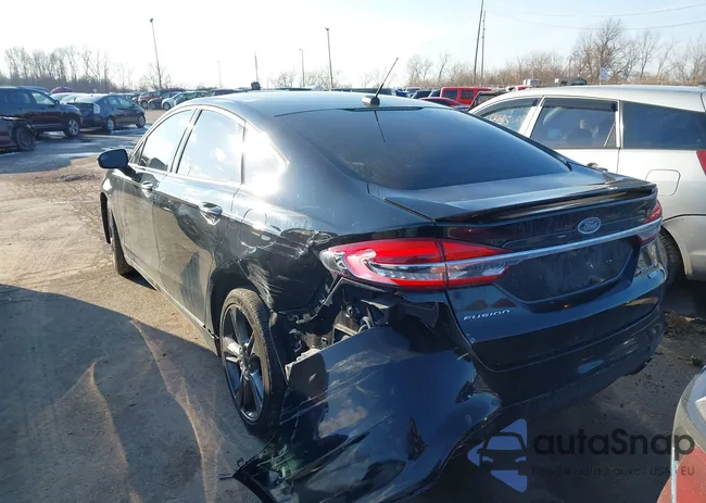 3FA6P0VPXHR155622: 44451134