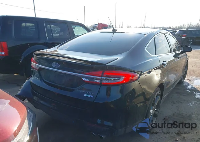 3FA6P0VPXHR155622: 44451134