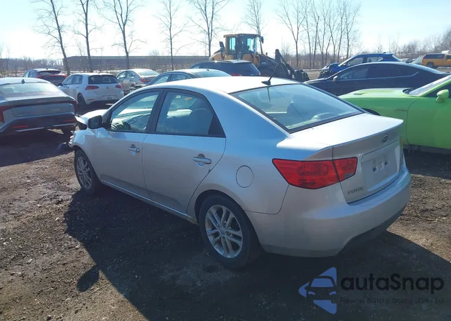 KNAFU4A27B5441780: 44451138