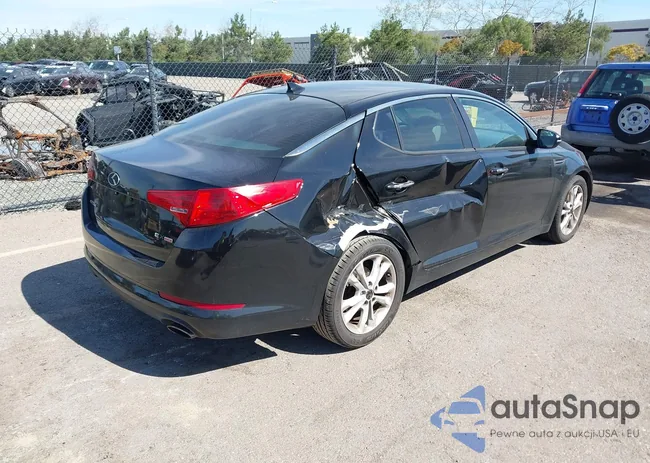 KNAGN4A73B5131042: 44451142