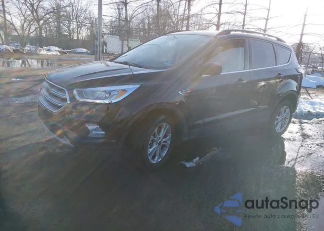 1FMCU9HD3JUB18854: 44451280