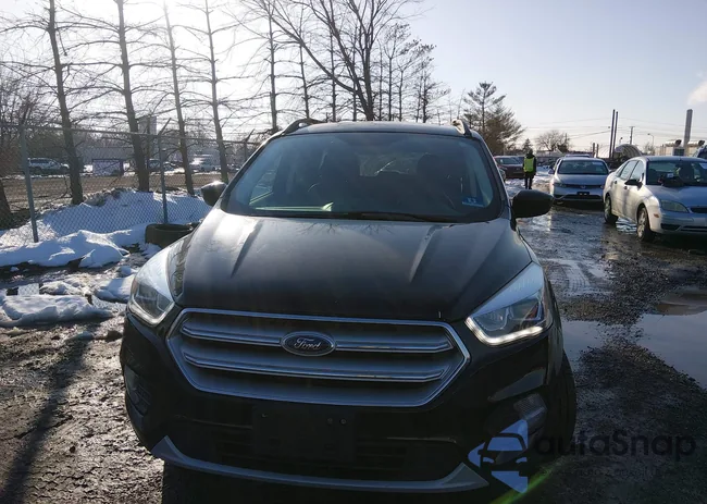 1FMCU9HD3JUB18854: 44451280