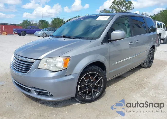 2C4RC1BG2DR629656: 44450385